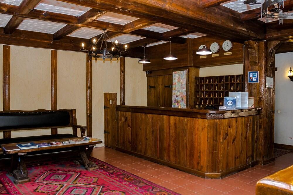 Saraishyq Hotel