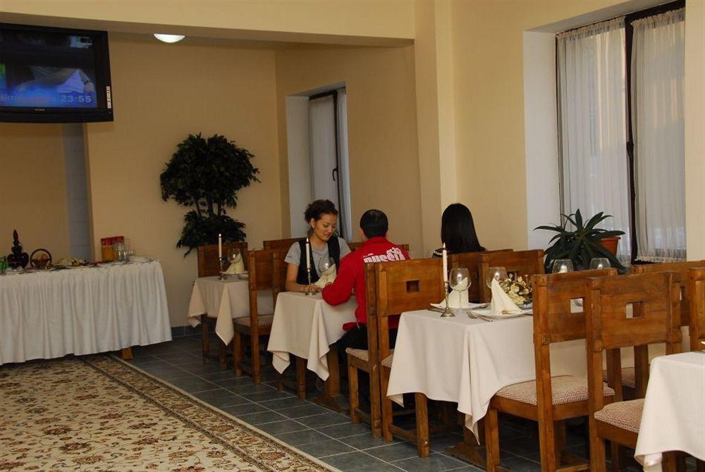 Hotel Saraishyq Almaty